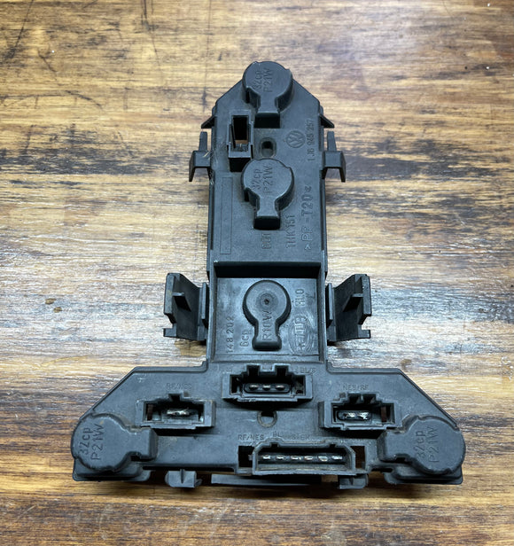 VW MK4 Tail Light Bulb Holder